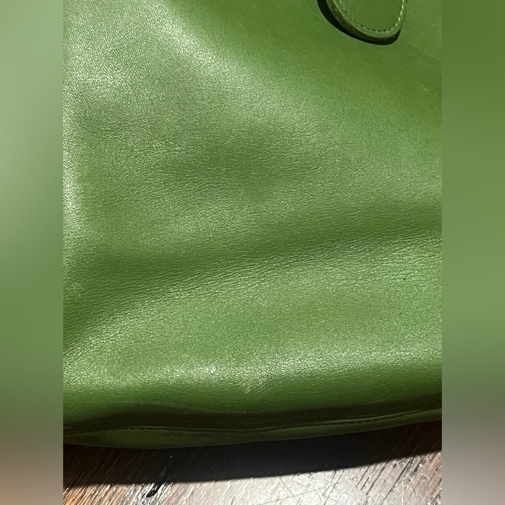 COACH Vintage Rare Eldridge Soho Leaf Green Leather Gold Buckle Shoulder Hobo - Picture 11 of 16